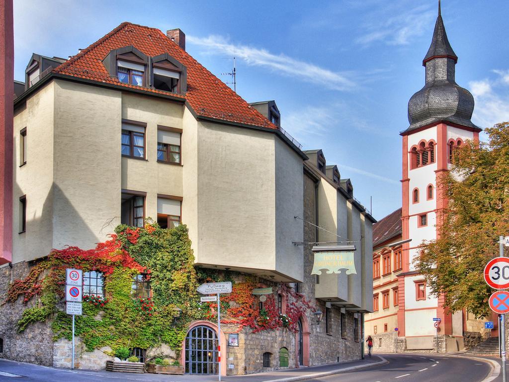 Gruener Baum 3* Wurzburg